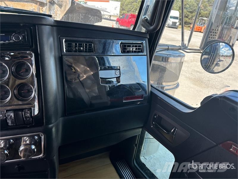Kenworth W900 Vilcēji