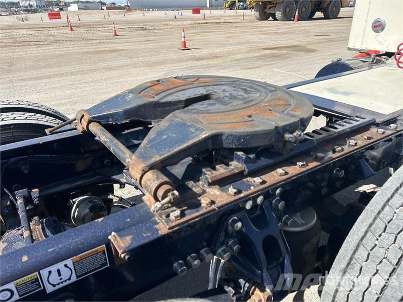 Kenworth W900 Vetopöytäautot