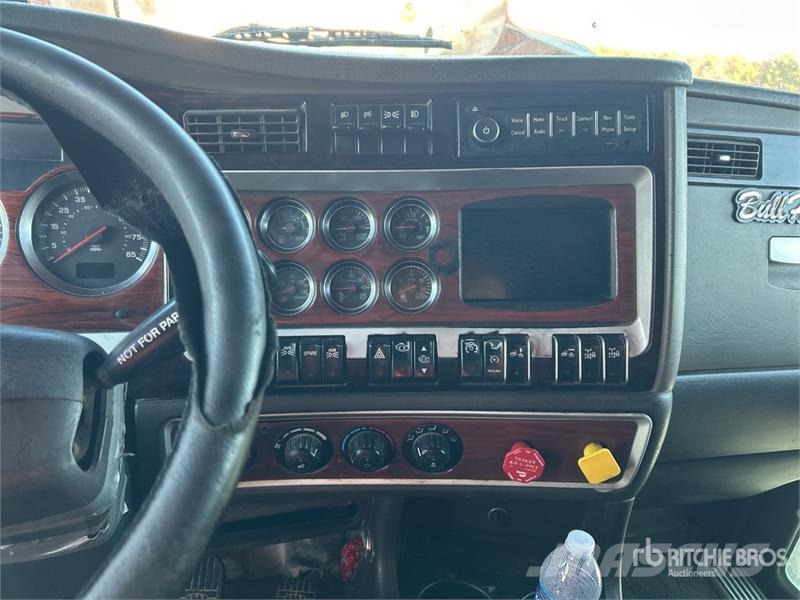 Kenworth W900 Τράκτορες