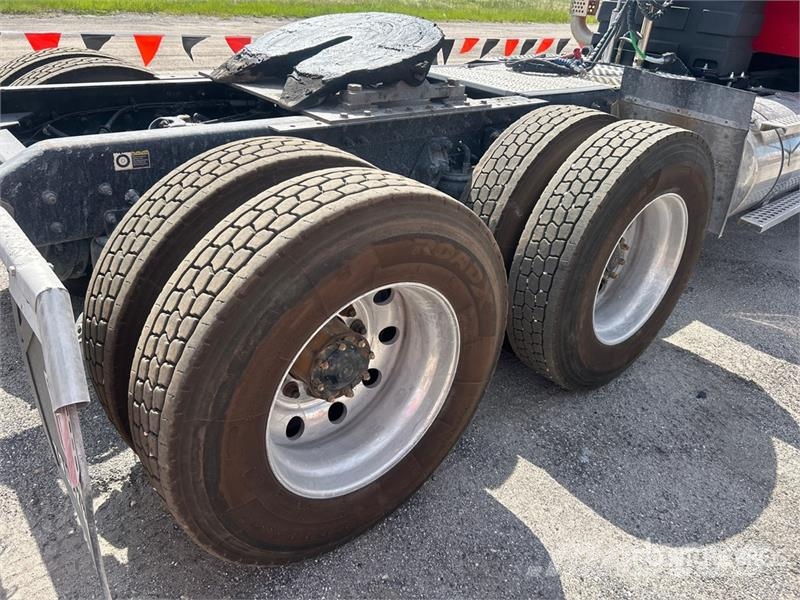 Kenworth W900 Vetopöytäautot