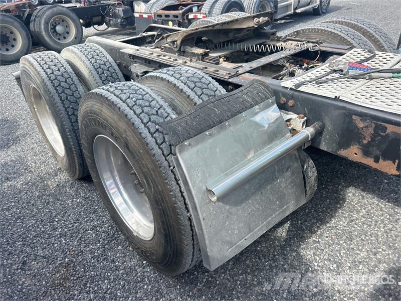 Kenworth W900 Nyergesvontatók