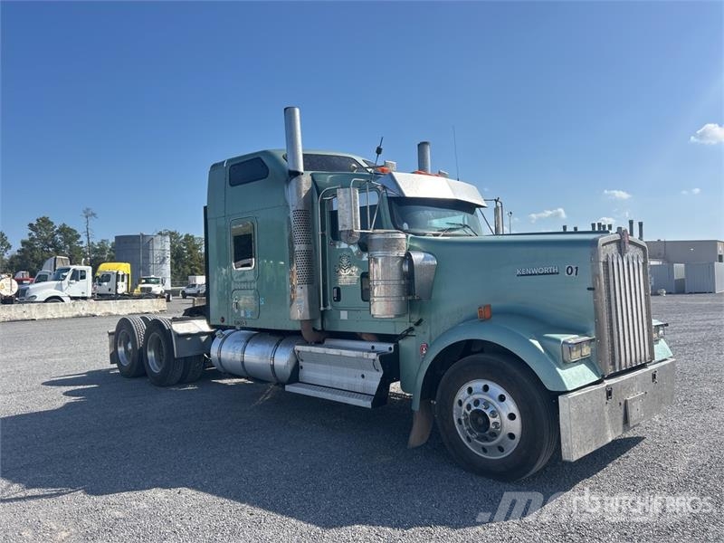 Kenworth W900 Nyergesvontatók