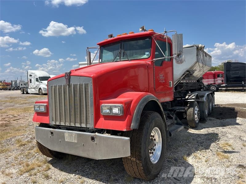 Kenworth W900 10x4 Gunite Truck (Inoperable) Вантажівки / спеціальні