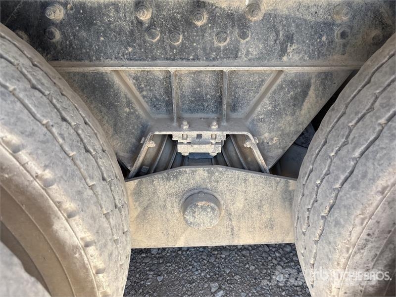 Kenworth W900 10x4 Gunite Truck (Inoperable) Вантажівки / спеціальні