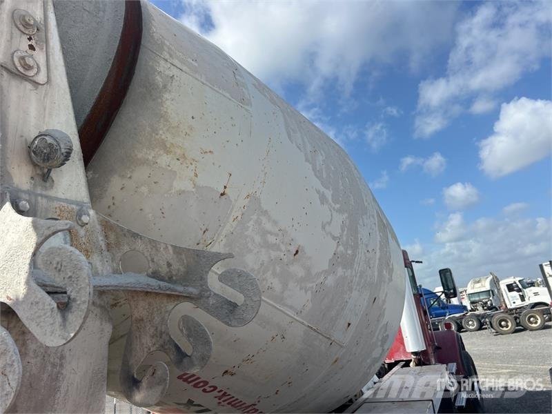 Kenworth W900 8x4 Mixer Truck (Inoperable) Avtomešalci za beton