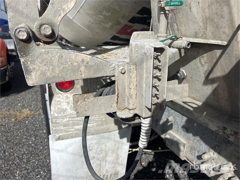 Kenworth W900 8x4 Mixer Truck (Inoperable) Avtomešalci za beton