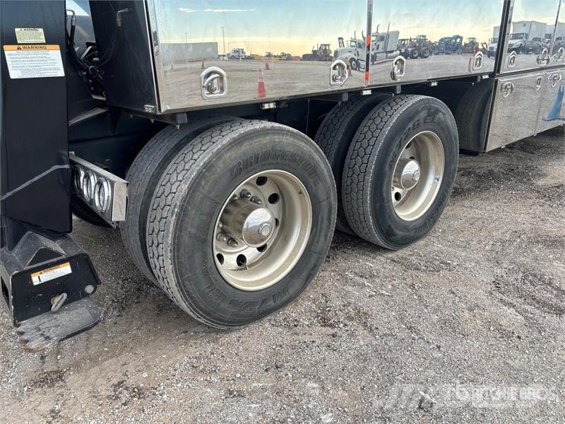 Kenworth W990 6x4 Sleeper Tow Truck Vehículos de reciclaje