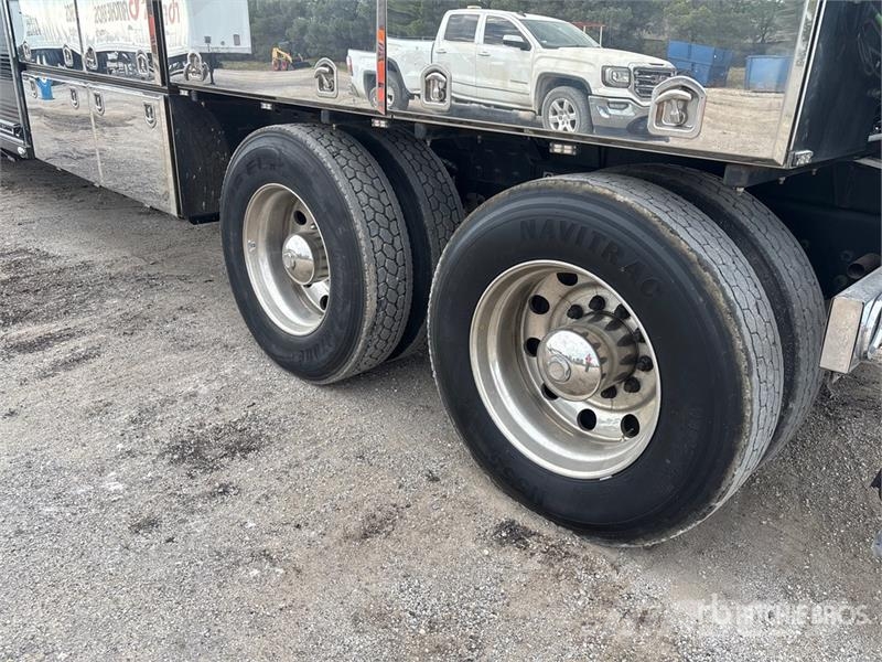 Kenworth W990 6x4 Sleeper Tow Truck Vehículos de reciclaje