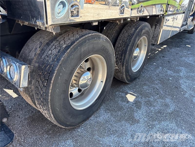 Kenworth W990 6x4 Sleeper Tow Truck Bergungsfahrzeuge