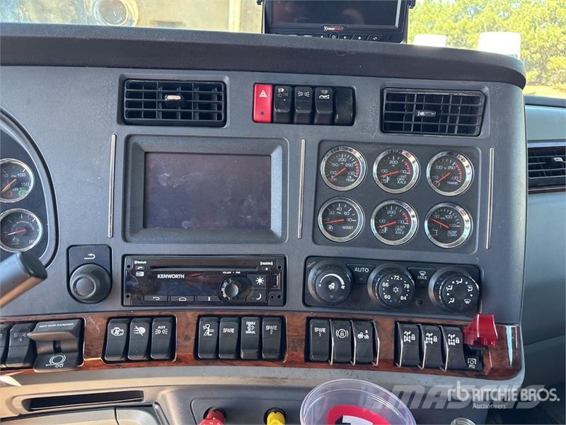 Kenworth W990 6x4 Sleeper Tow Truck Bergungsfahrzeuge
