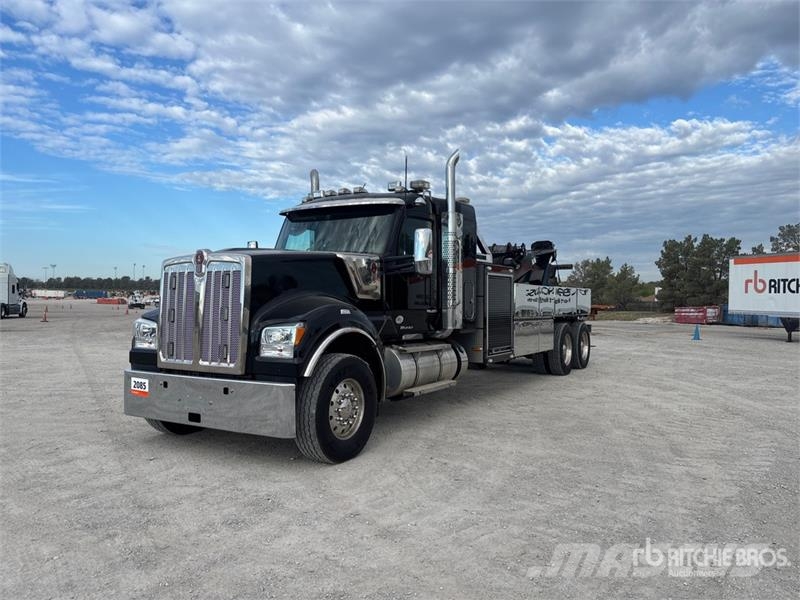 Kenworth W990 6x4 Sleeper Tow Truck Vehículos de reciclaje