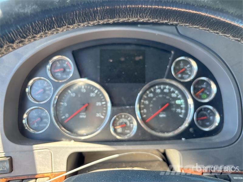 Kenworth W990 6x4 Sleeper Tow Truck Bergungsfahrzeuge