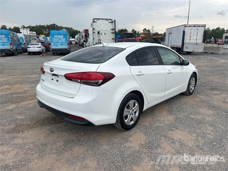 Kia Forte Kistehergépjárművek