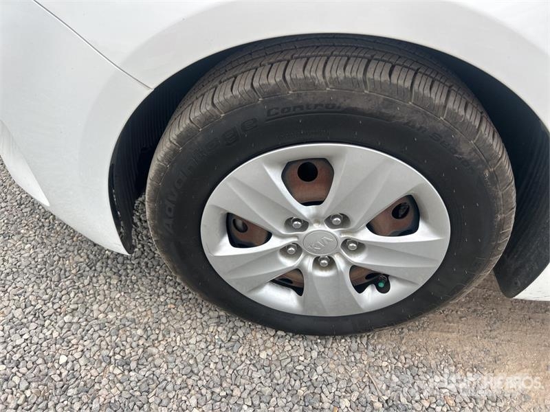 Kia Forte Kistehergépjárművek