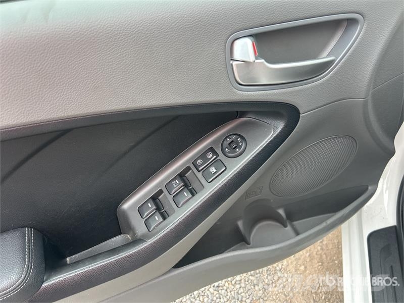 Kia Forte Kistehergépjárművek