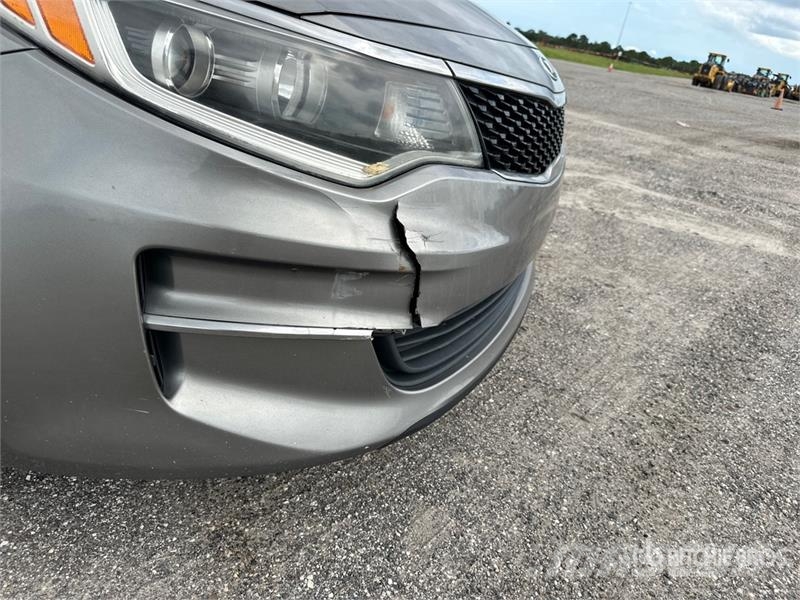 Kia Optima Henkilöautot