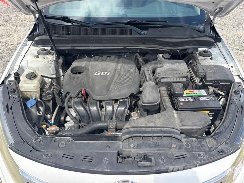 Kia Optima Cars