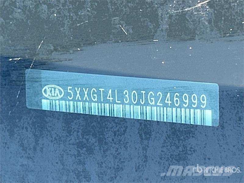 Kia Optima Автомобілі