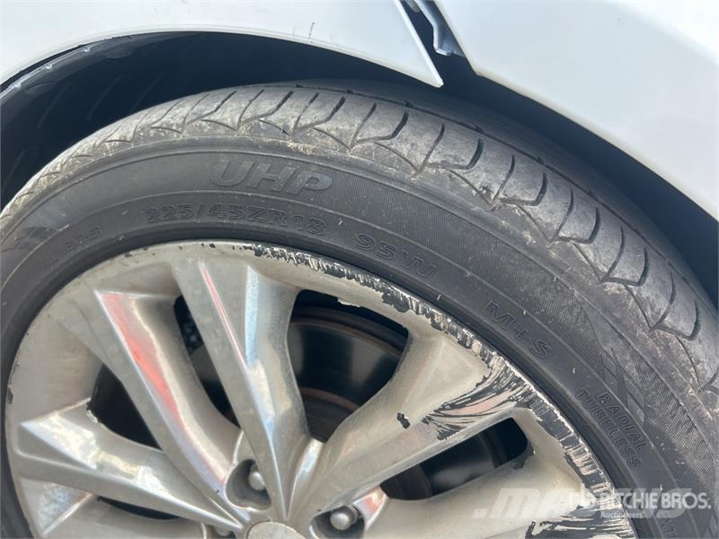 Kia Optima 汽车