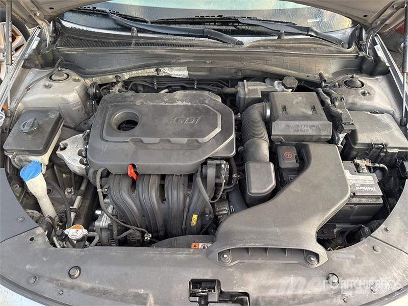 Kia Optima Henkilöautot