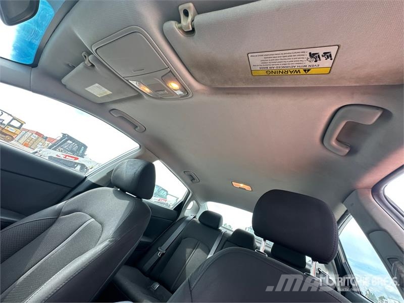 Kia Optima Henkilöautot