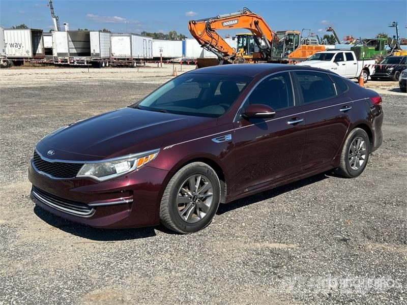 Kia Optima LX Automobile Avtomobili