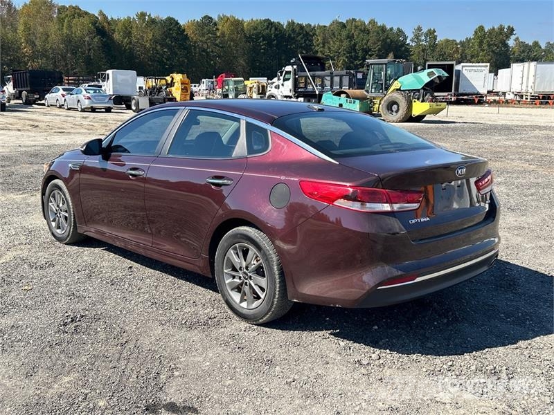 Kia Optima LX Automobile Avtomobili
