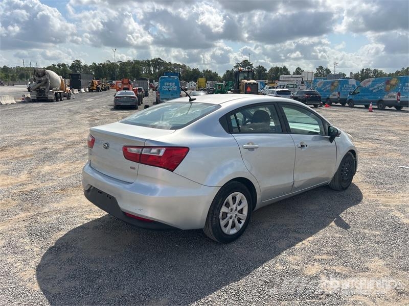 Kia Rio Automobile PKWs