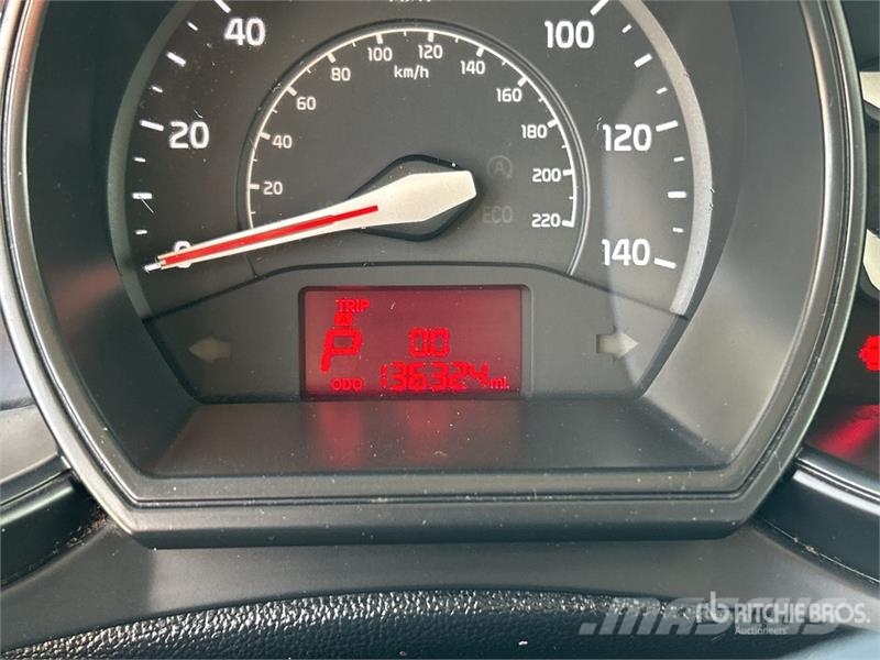Kia Rio Automobile PKWs