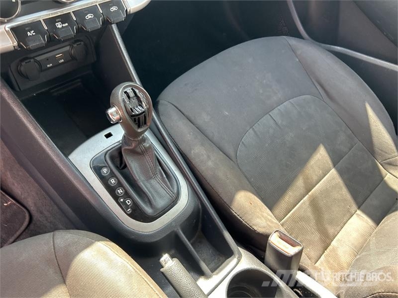 Kia Rio Automobile PKWs