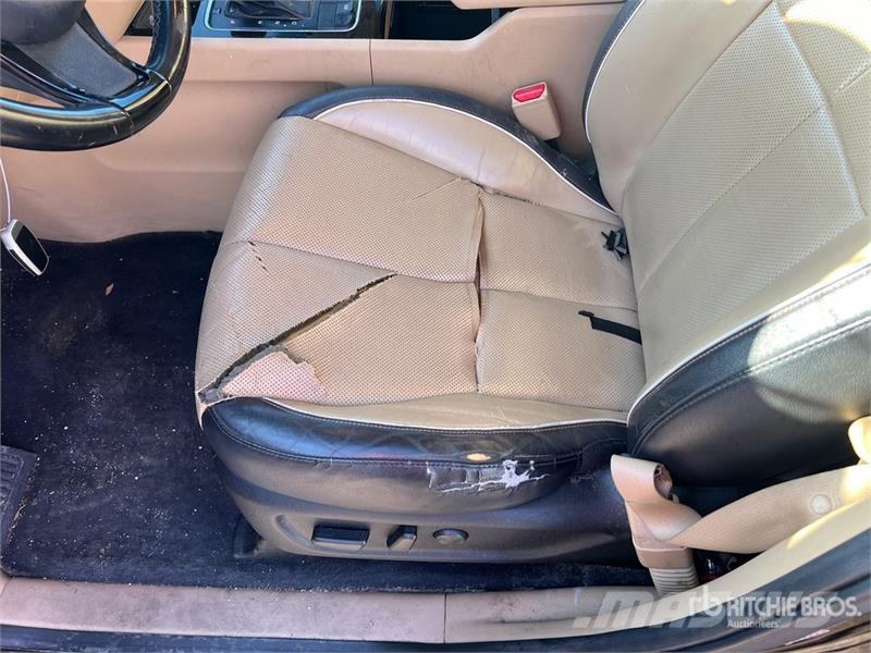 Kia Sedona Легковые автомобили