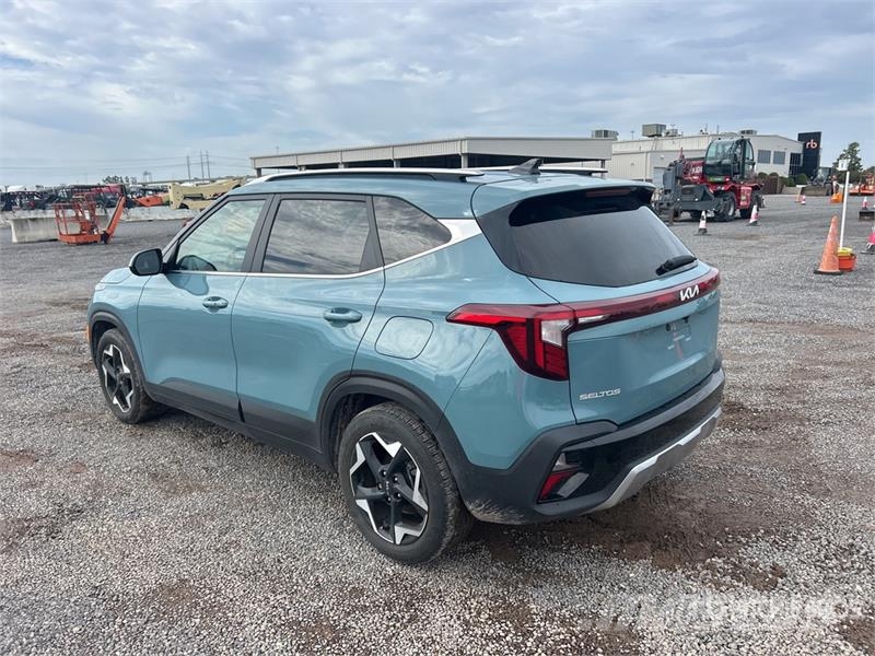 Kia Seltos 2WD SUV Cars