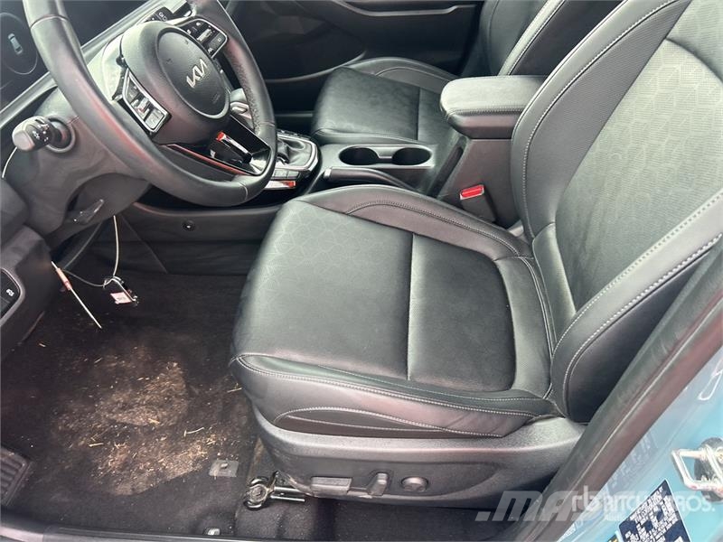 Kia Seltos 2WD SUV Cars