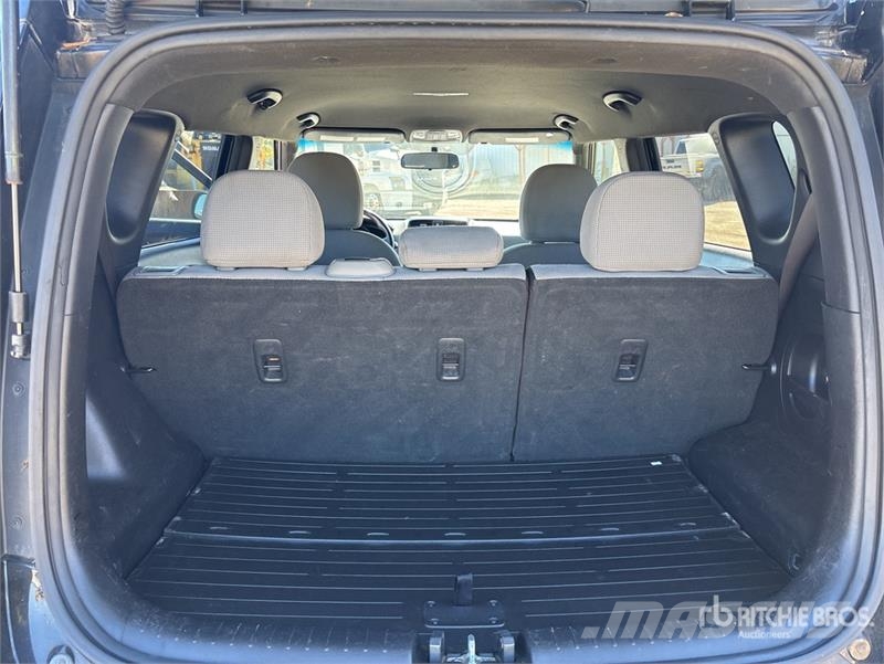 Kia Soul 2WD SUV Automašīnas