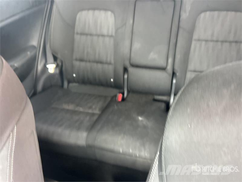 Kia Sportage FE SUV Biler