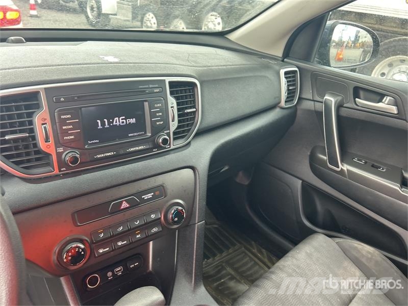 Kia Sportage FE SUV Biler