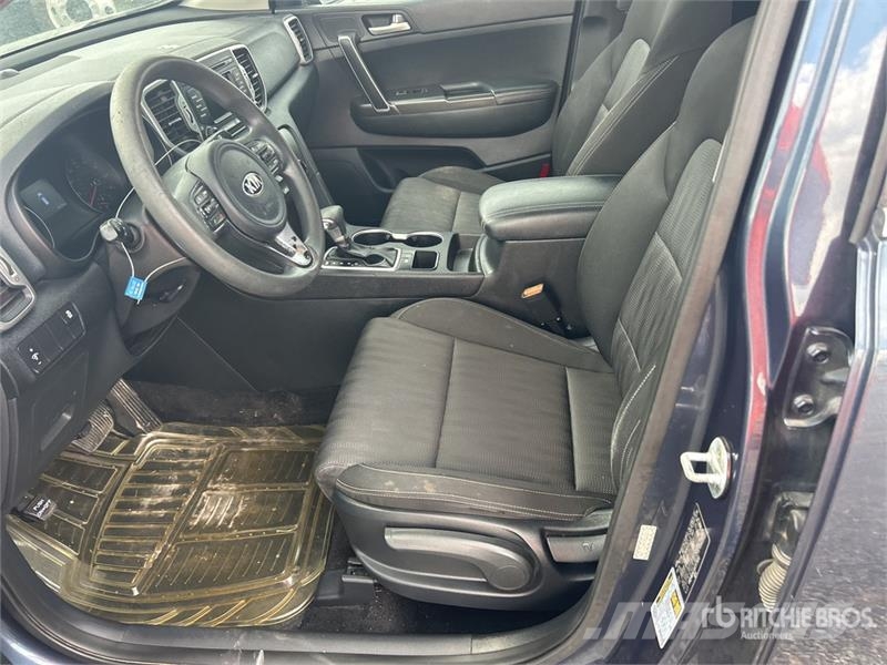 Kia Sportage FE SUV Biler