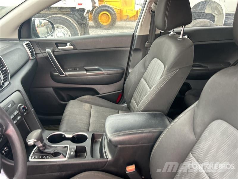 Kia Sportage FE SUV Biler