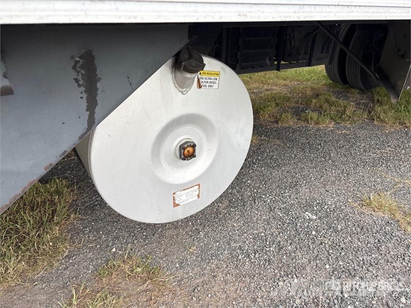 Kidron 28 ft x 102 in S/A Multi -Temp Refrigerated Traile Temperature controlled semi-trailers