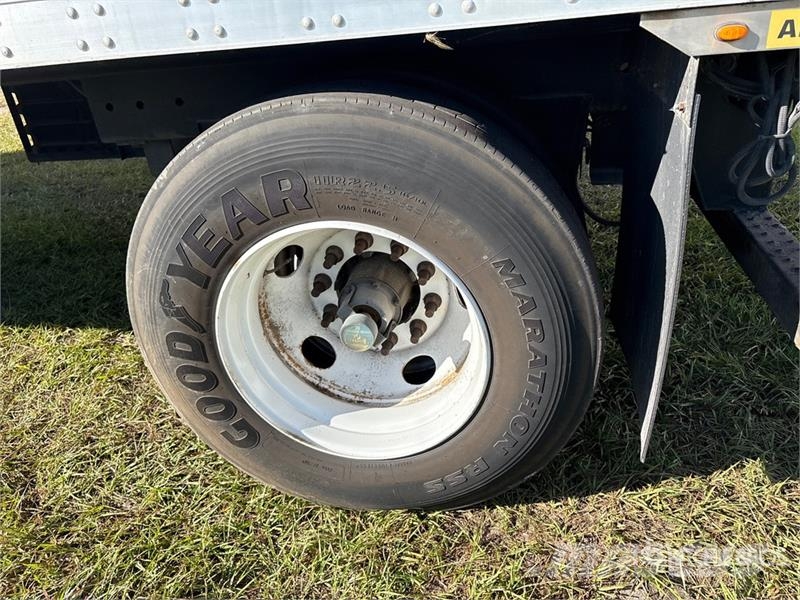 Kidron 28 ft x 102 in S/A Refrigerated Trailer Temperature controlled semi-trailers