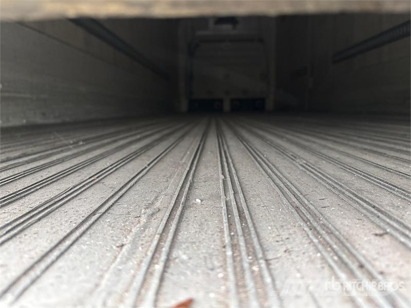 Kidron 28 ft x 102 in S/A Multi -Temp Refrigerated Traile Temperature controlled semi-trailers