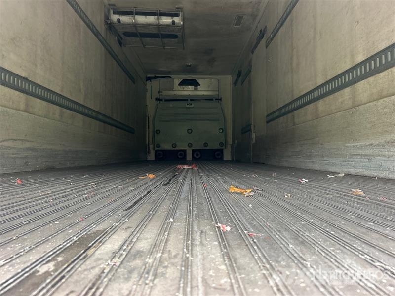Kidron 28 ft x 102 in S/A Multi -Temp Refrigerated Traile 保温半挂车