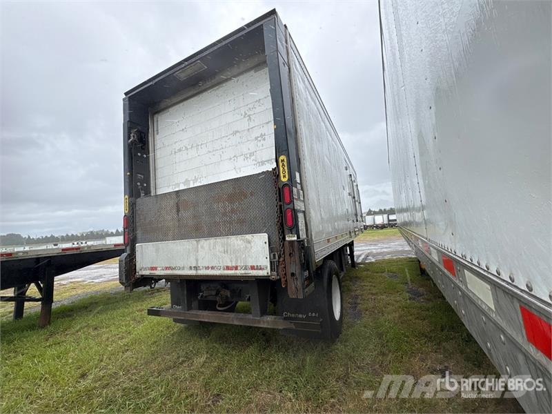 Kidron 28 ft x 102 in S/A Multi -Temp Refrigerated Traile Temperature controlled semi-trailers