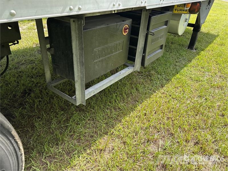 Kidron 28 ft x 102 in S/A Refrigerated Trailer Semirimorchi a temperatura controllata