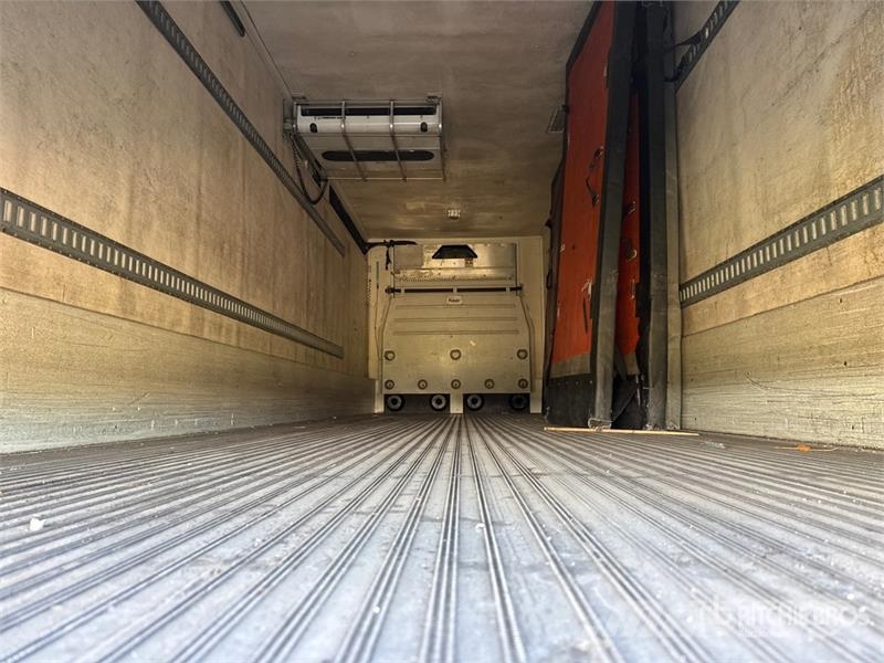 Kidron 28 ft x 102 in S/A Refrigerated Trailer نصف مقطورات بدرجة حرارة قابلة للضبط