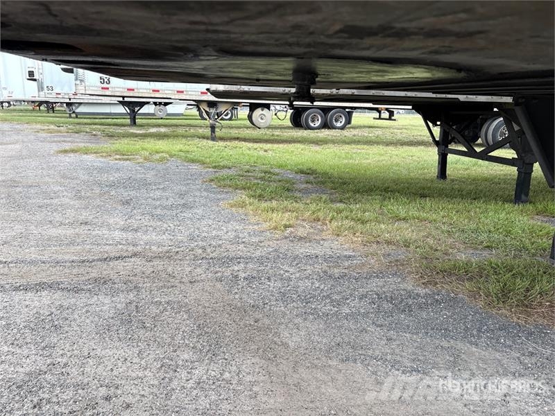 Kidron 28 ft x 102 in S/A Multi -Temp Refrigerated Traile Temperature controlled semi-trailers