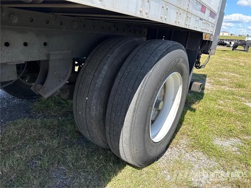 Kidron 28 ft x 102 in S/A Refrigerated Trailer نصف مقطورات بدرجة حرارة قابلة للضبط
