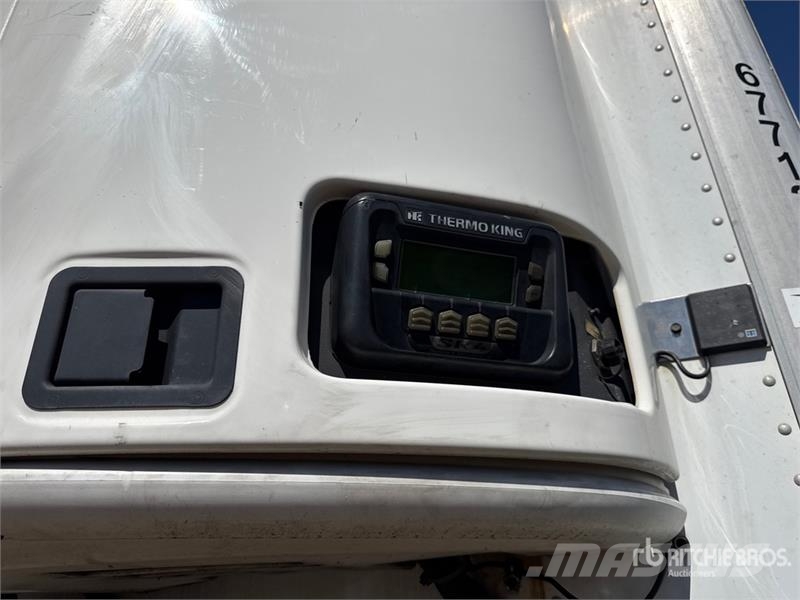 Kidron 28 ft x 102 in S/A Refrigerated Trailer نصف مقطورات بدرجة حرارة قابلة للضبط