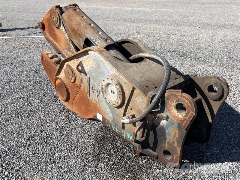 Kinshofer DSP Demolition Pulverizer جراشات البناء