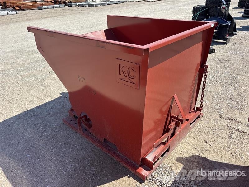  Kit Containers 2.0YFT-SDH 5 ft 8 in Self-Dumping H Bins and hoppers